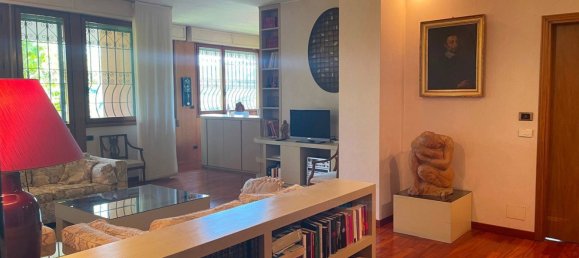 5 bedrooms Apartment in Bologna, Italy No. 345821 18