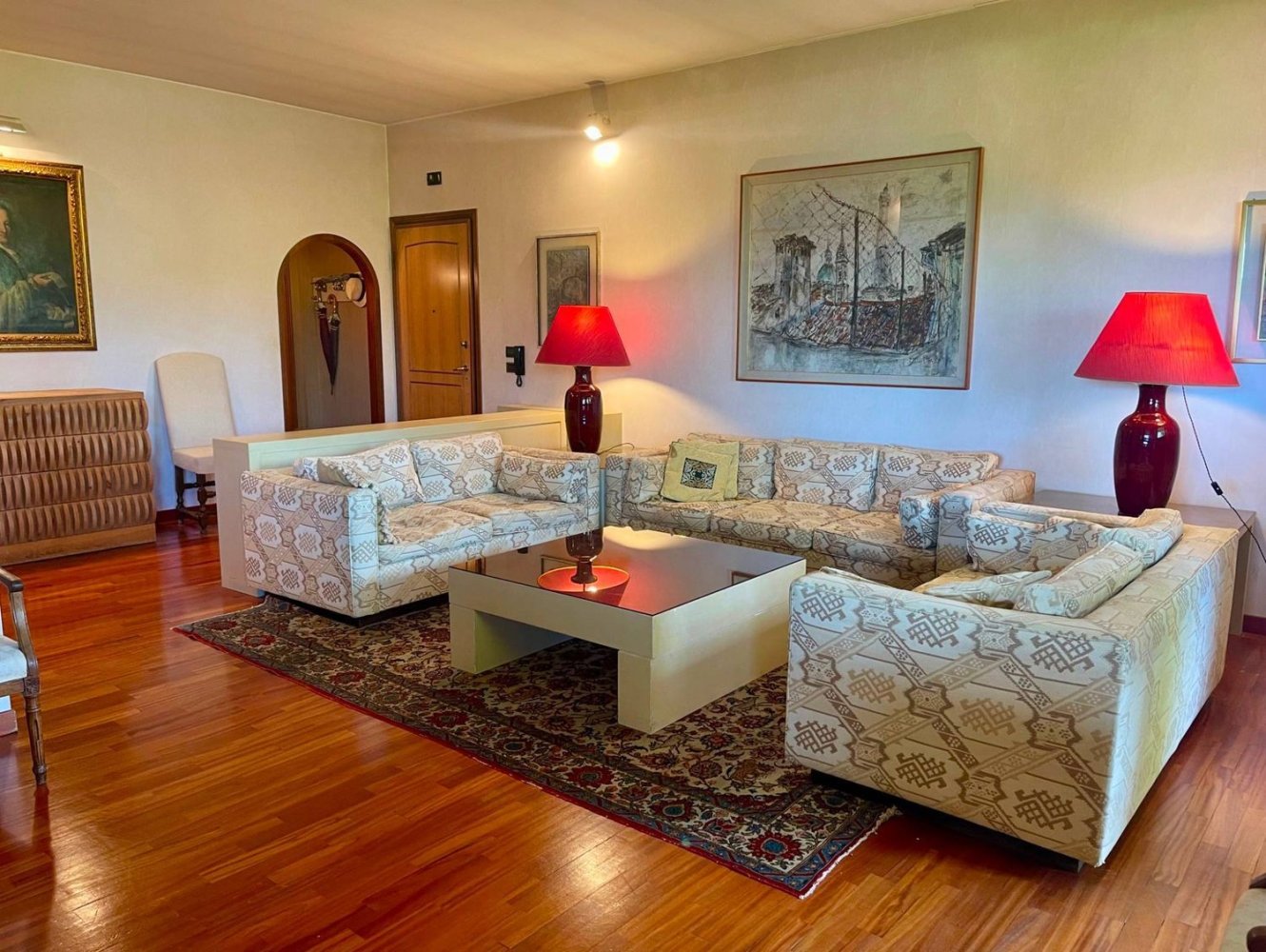 5 bedrooms Apartment in Bologna, Italy No. 345821