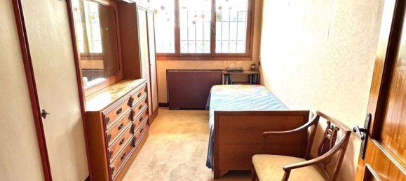 5 bedrooms Apartment in Bologna, Italy No. 345821 3