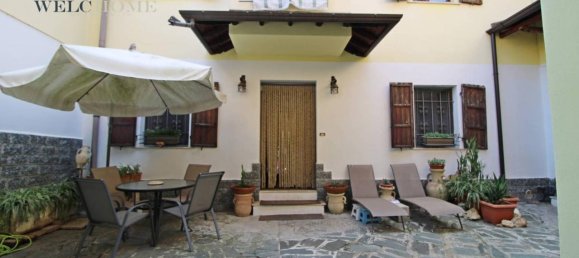 Casa de 4 habitaciónes en Arluno, Italy No. 17484 33