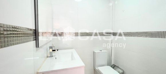 70m² Commercial property in Badalona, Spain No. 135156 19