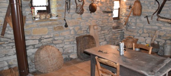 Casa de 15 divisões em Roccaverano, Italy N.º 159983 14