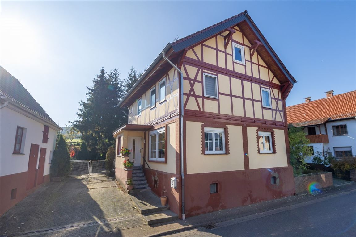 Casa de 4 divisões em Werra-Meisner, Germany N.º 141139