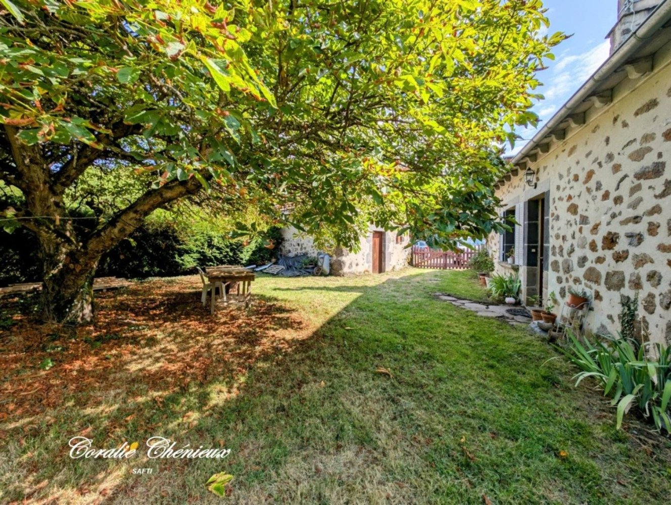 2 غرف نوم منزل في Cantal, France رقم 281872