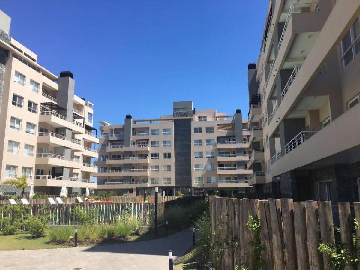 2 bedrooms Apartment in Tigre, Argentina No. 9893