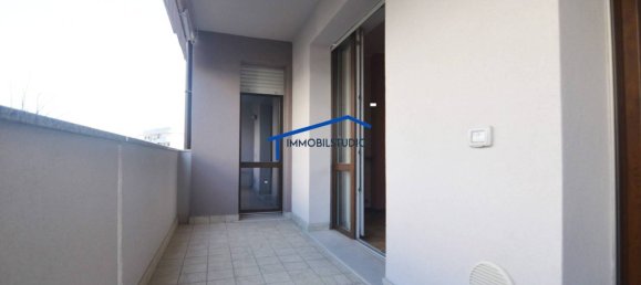 Apartamento T3 em Saronno, Italy N.º 344043 22