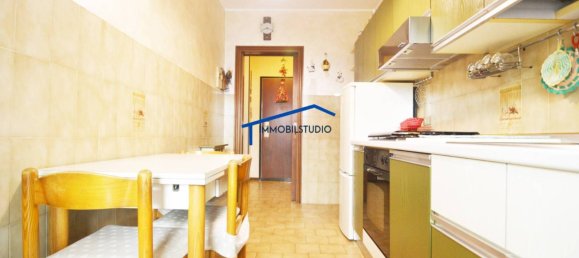Apartamento T3 em Saronno, Italy N.º 344043 7