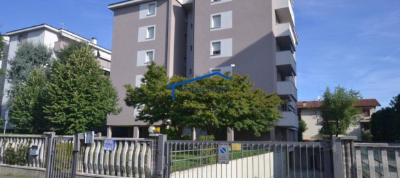 Apartamento T3 em Saronno, Italy N.º 344043 3
