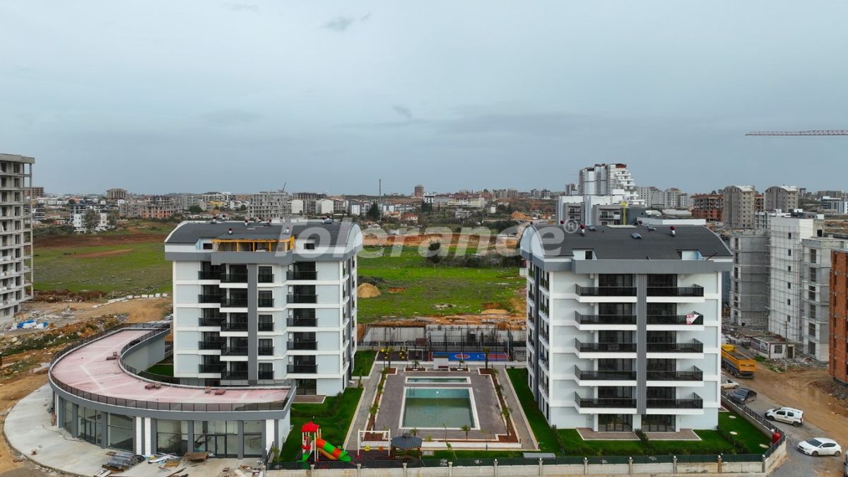 Квартира 1+1 в Анталья, Турция № 974