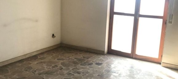 4 rooms Apartment in Paternò, Italy No. 259715 12
