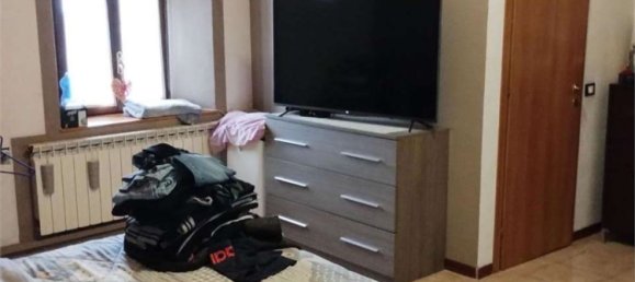 4 rooms House in Borgo Priolo, Italy No. 270318 4