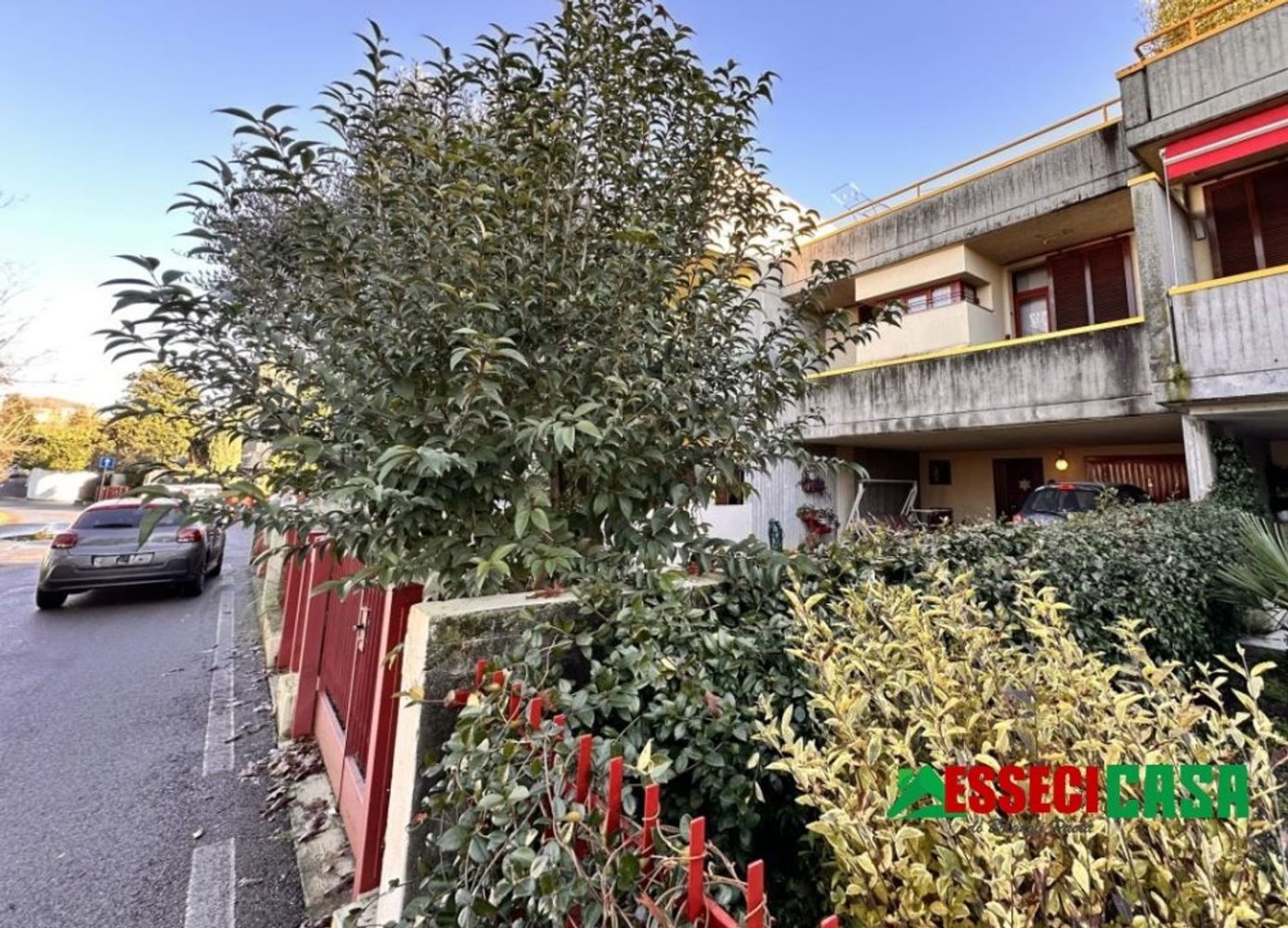 Вилла с 4 комнатами в Казирате д’Адда, Италия № 165138