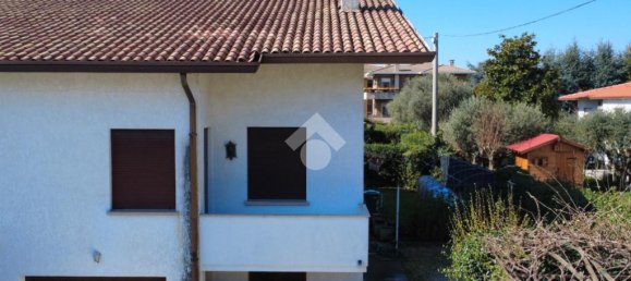 Villa T4 em Bassano del Grappa, Italy N.º 61636 3