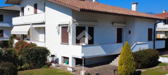 Villa T4 em Bassano del Grappa, Italy N.º 61636 4