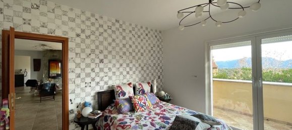 5 bedrooms Villa in Pietrosella, France No. 223196 8