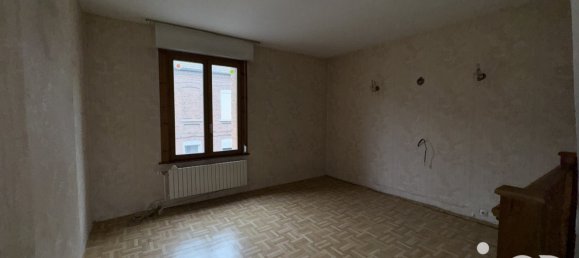 Casa de 2 dormitorios en Sin-le-Noble, France No. 210237 6