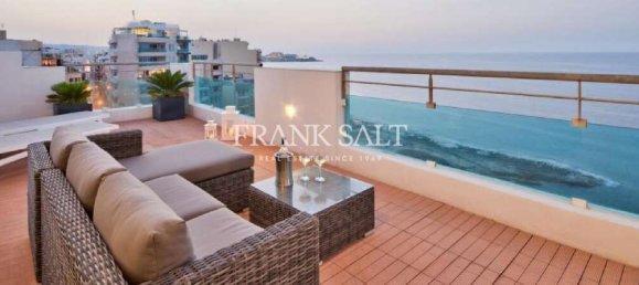 2 chambres Penthouse à Sliema, Malta No. 2611 3