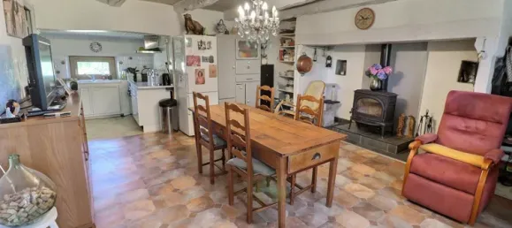 2 Schlafzimmer Haus in Lot, France, Nr. 332164 5