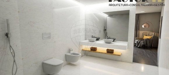 Casa de 4 dormitorios en Lamego, Portugal No. 15904 15