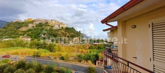 Пентхаус с 2 спальнями в Четраро, Италия № 262002 3