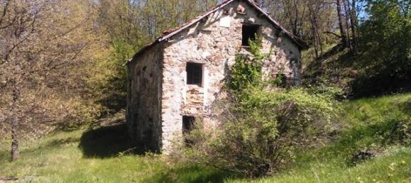 5 rooms House in Giusvalla, Italy No. 125413 4