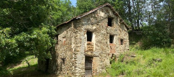 5 rooms House in Giusvalla, Italy No. 125413 2