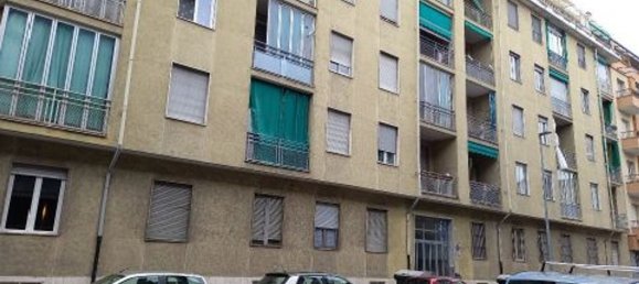 3 rooms Apartment in Turin, Italy No. 269660 8