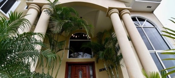 5 bedrooms House in San Antonio, Costa Rica No. 394 4