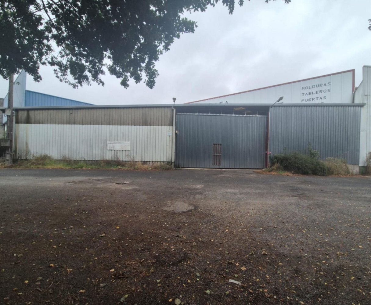 Склад 1400м² в Луго, Испания № 213973
