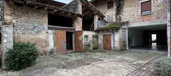 4-salle Maison à Udine, Italy No. 111069 14