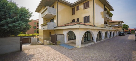Apartamento de 3 divisões em Castrezzato, Italy N.º 5117 3