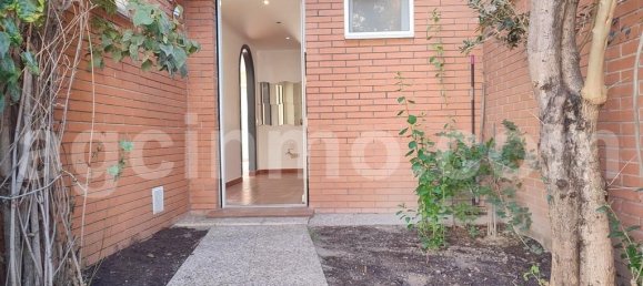 Casa de 3 dormitorios en Aldeamayor de San Martín, Spain No. 178552 3