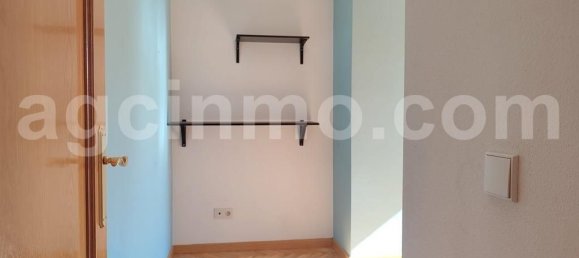 Casa de 3 dormitorios en Aldeamayor de San Martín, Spain No. 178552 34