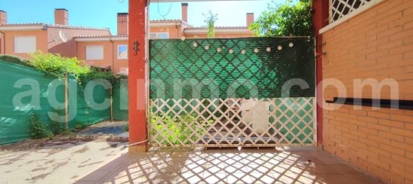 Casa de 3 dormitorios en Aldeamayor de San Martín, Spain No. 178552 41