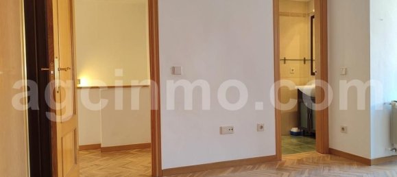 Casa de 3 dormitorios en Aldeamayor de San Martín, Spain No. 178552 21