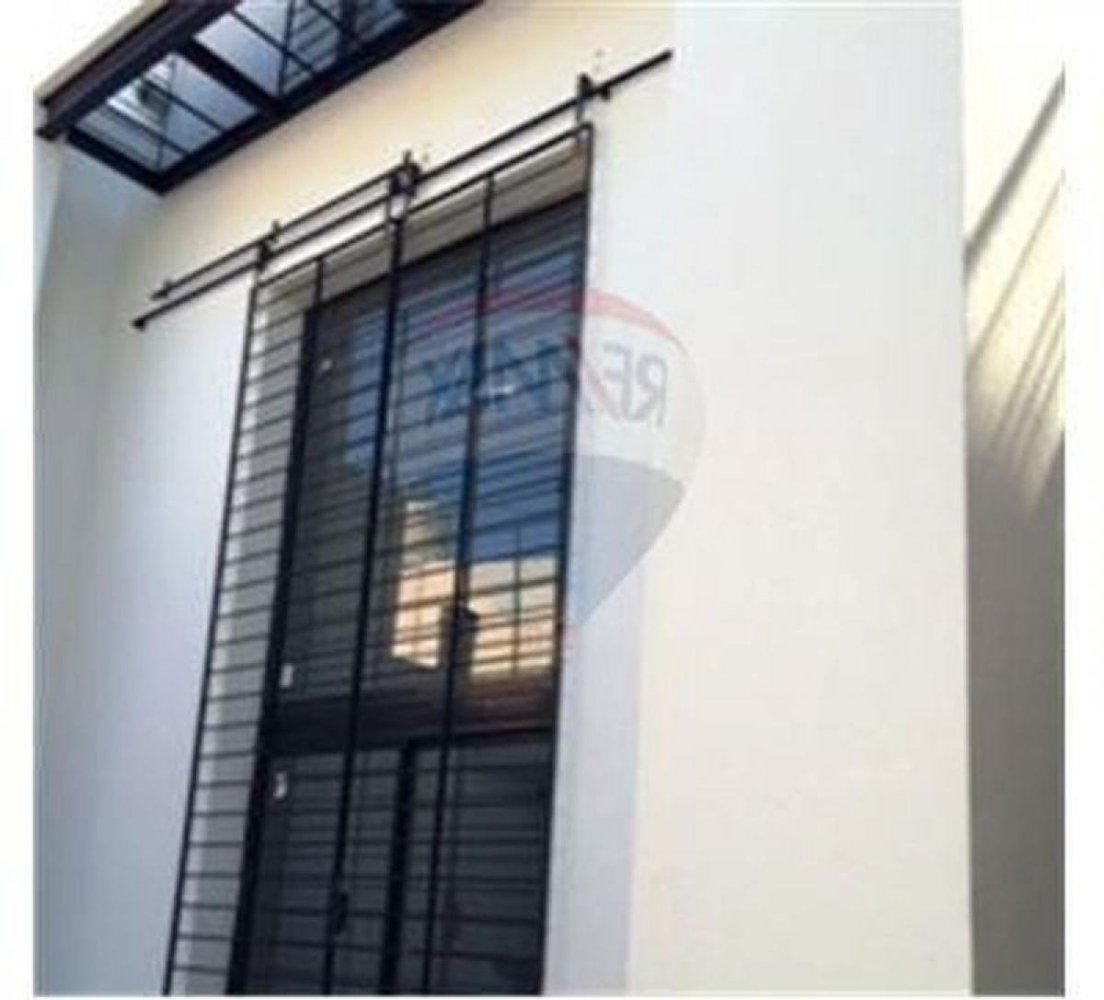 Studio in Quilmes, Argentina, Nr. 72177