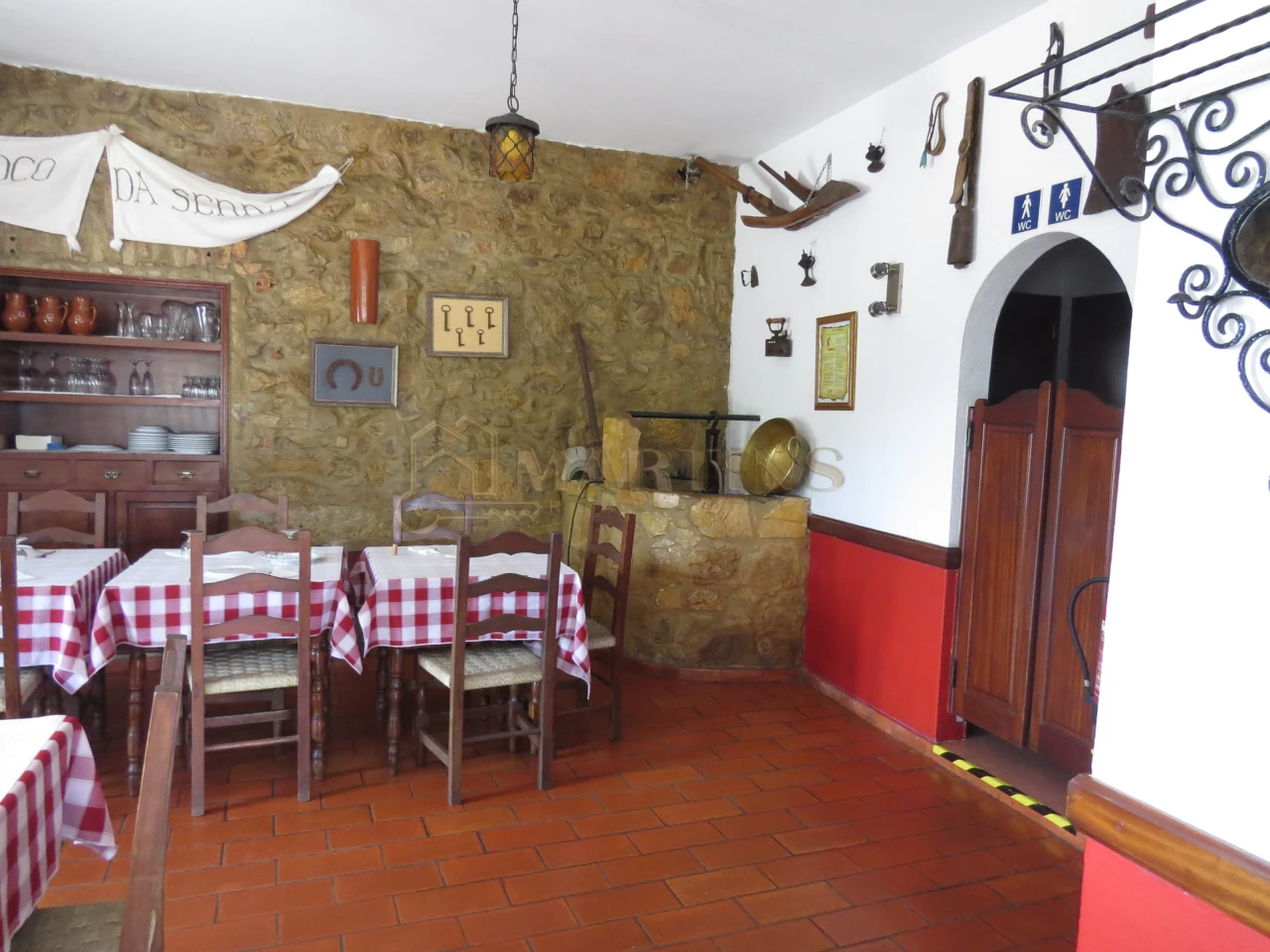 Propiedad comercial de 2 dormitorios en Monchique, Portugal No. 62783