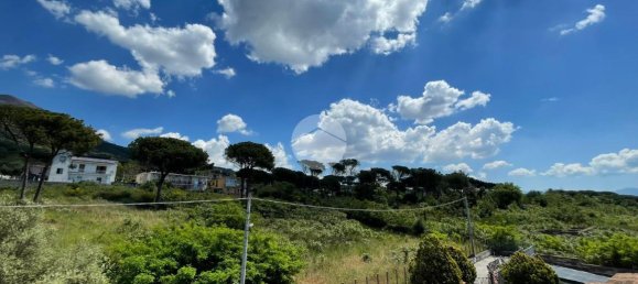 4 rooms Villa in Torre del Greco, Italy No. 2059 5