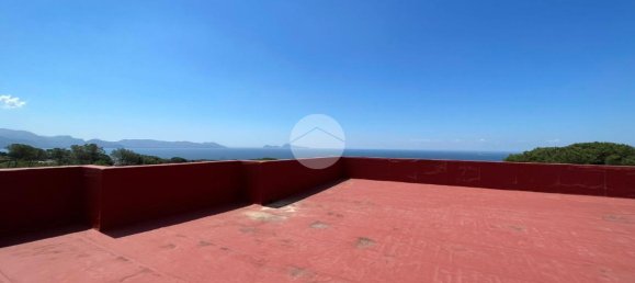 4 rooms Villa in Torre del Greco, Italy No. 2059 24