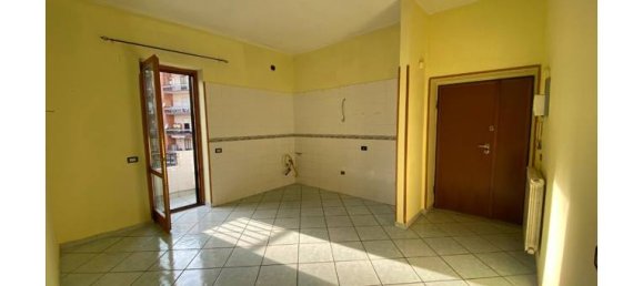 3 rooms Apartment in Eboli, Italy No. 255155 2