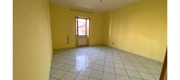 3 rooms Apartment in Eboli, Italy No. 255155 5