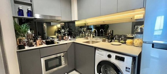 Кондоминиум с 1 спальней в Пхракханонг, Таиланд № 20000 3