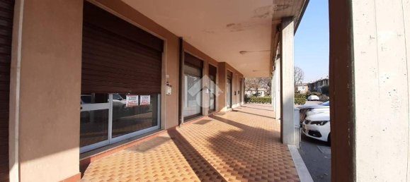 Gewerbliche Immobilie in Roncadelle, Italy 80m², Nr. 260735 19