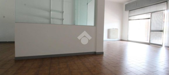 Gewerbliche Immobilie in Roncadelle, Italy 80m², Nr. 260735 14