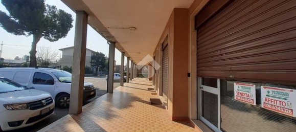 Gewerbliche Immobilie in Roncadelle, Italy 80m², Nr. 260735 22