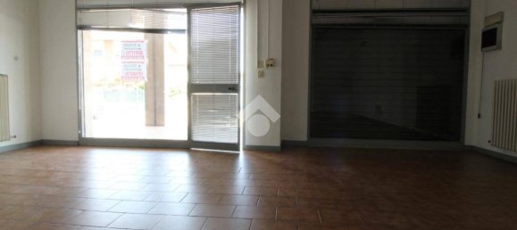 Gewerbliche Immobilie in Roncadelle, Italy 80m², Nr. 260735 24