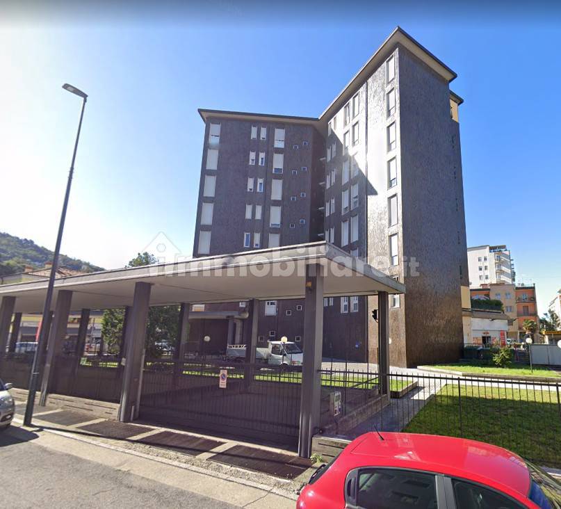 1 room Warehouse in Brescia, Italy No. 95258