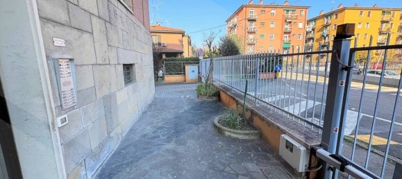 3غرفة شقة في Bologna, Italy رقم 20982 24