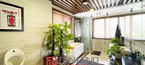 Villa T5 em Long Bien, Vietnam N.º 585 9