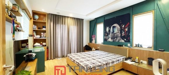Villa T5 em Long Bien, Vietnam N.º 585 13